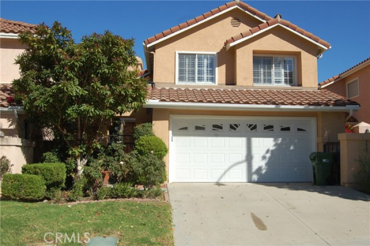 3 Bed Home to Rent in Calabasas, California