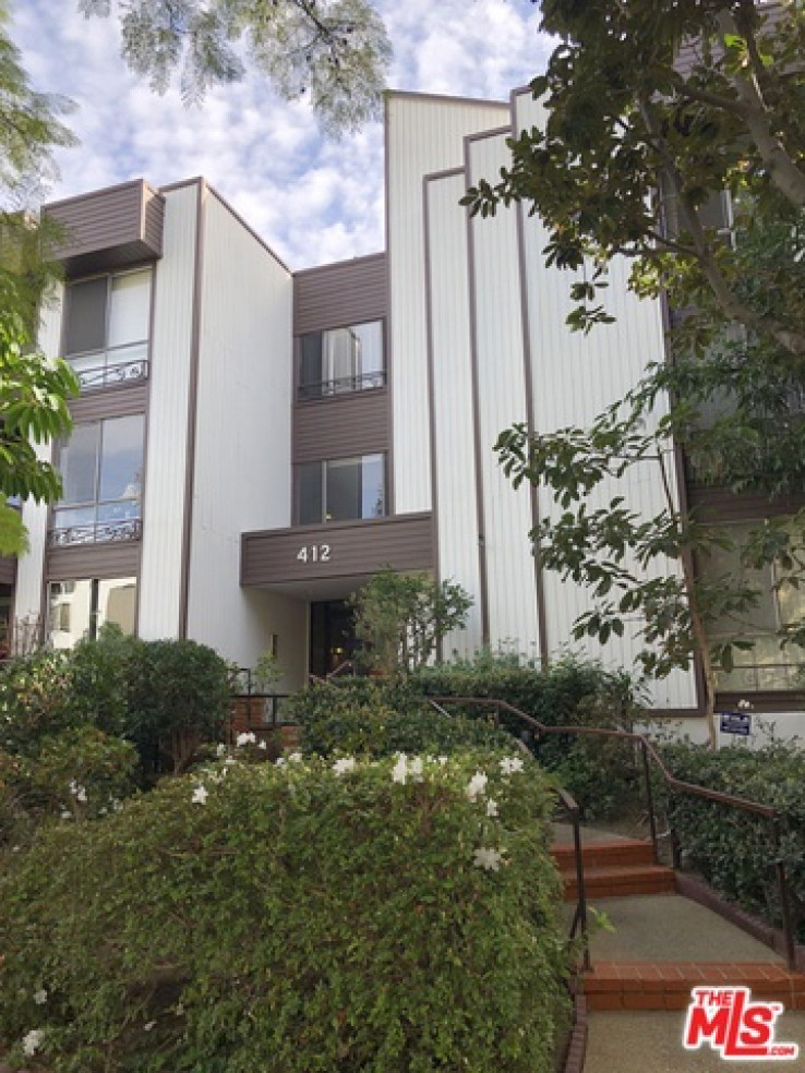 2 Bed Home to Rent in Beverly Hills, California