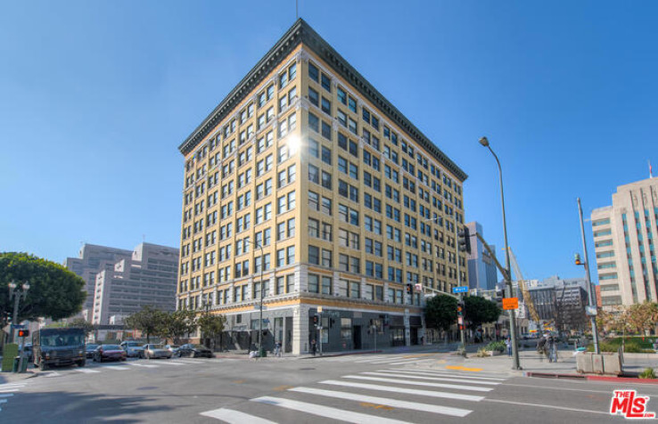 Residential Lease in Downtown L.A.