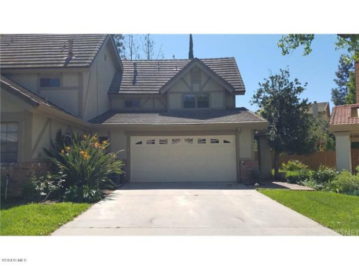 3 Bed Home to Rent in Agoura Hills, California