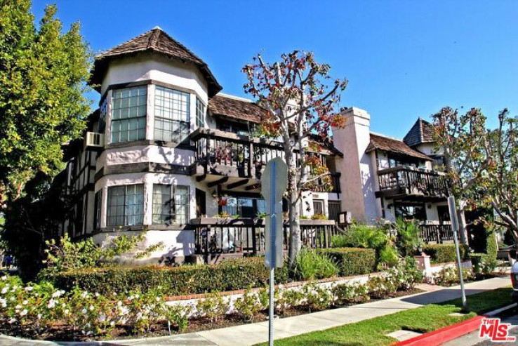 Residential Lease in Culver City