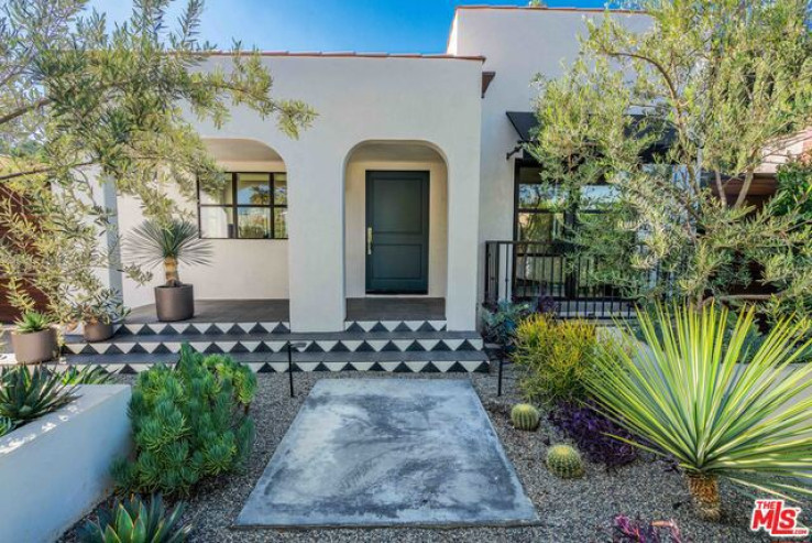 2 Bed Home for Sale in Los Angeles, California