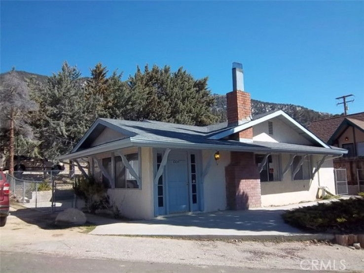 2 Bed Home to Rent in Frazier Park, California