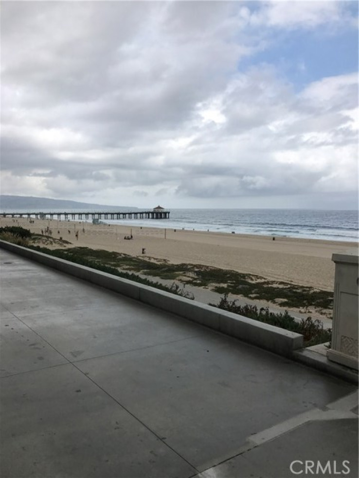 Residential Lease in Manhattan Bch Sand