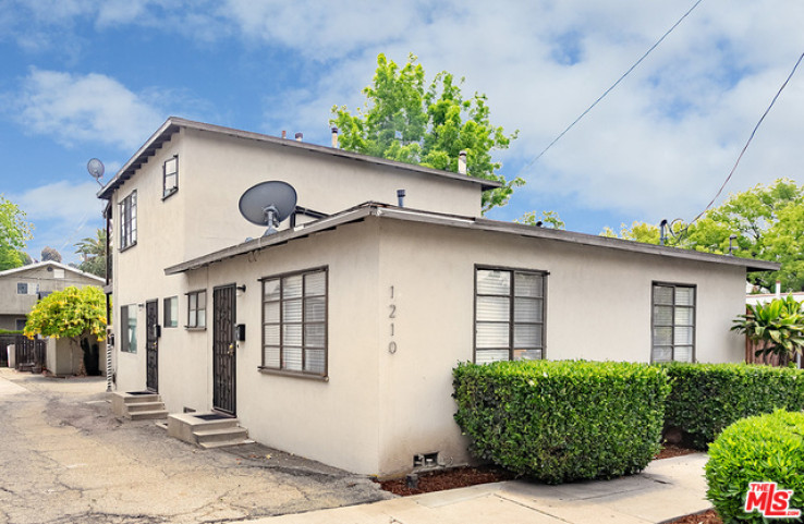  Income Home for Sale in Los Angeles, California