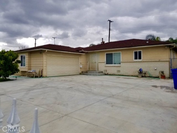 3 Bed Home to Rent in Pomona, California