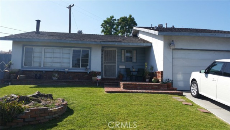 4 Bed Home to Rent in La Mirada, California