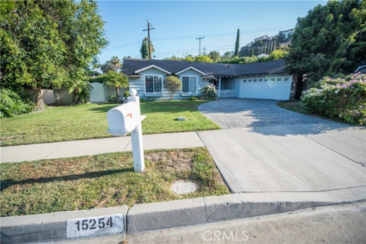 4 Bed Home to Rent in Hacienda Heights, California