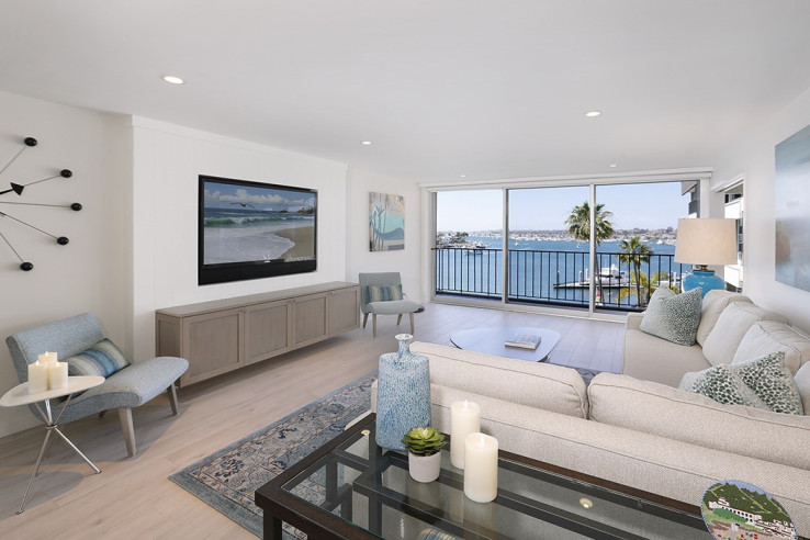 2 Bed Home for Sale in Corona del Mar, California