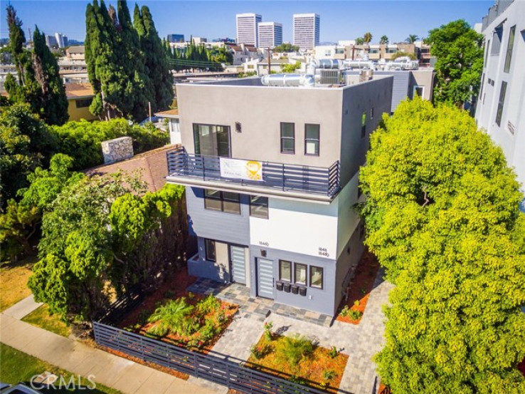  Income Home for Sale in Los Angeles, California