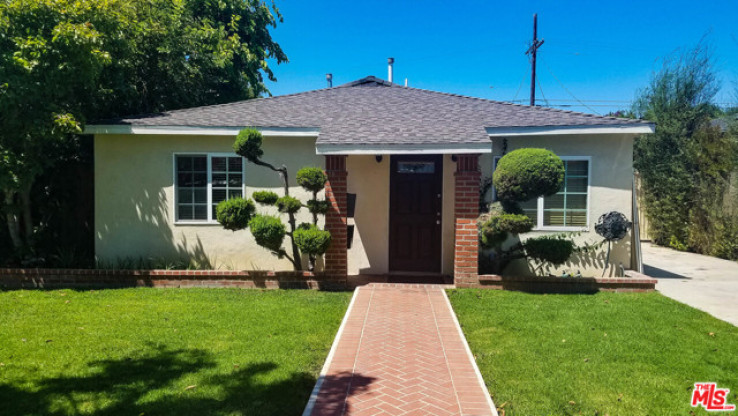 4 Bed Home to Rent in Los Angeles, California