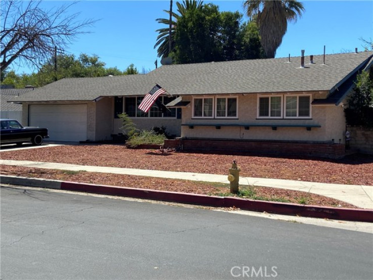 3 Bed Home to Rent in Canoga Park, California