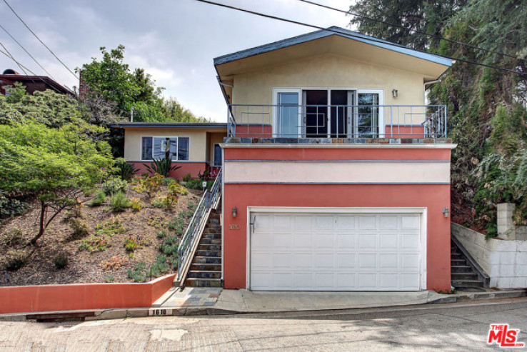 3 Bed Home to Rent in Los Angeles, California