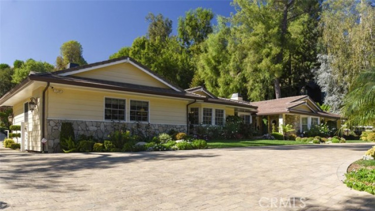 4 Bed Home for Sale in Hidden Hills, California