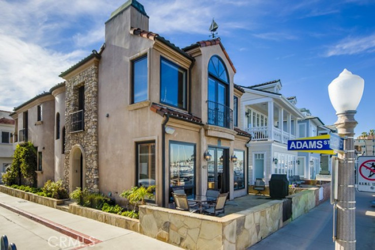 Residential Home in Balboa Peninsula