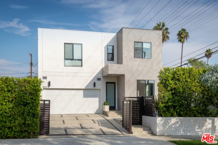 4 Bed Home for Sale in Los Angeles, California