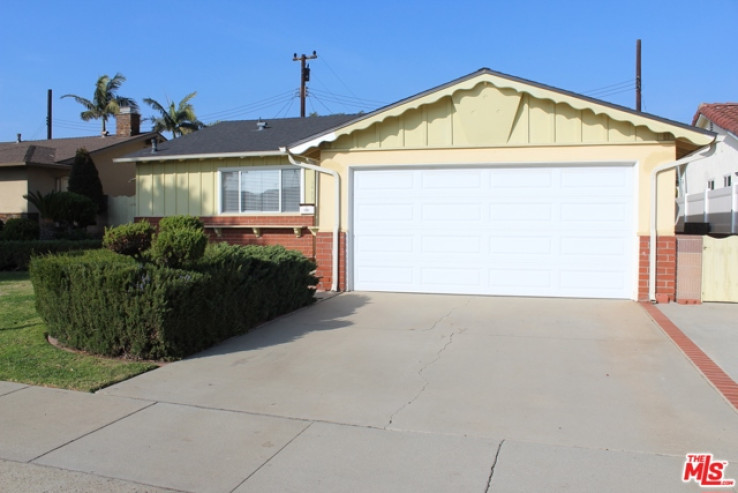 3 Bed Home to Rent in Gardena, California