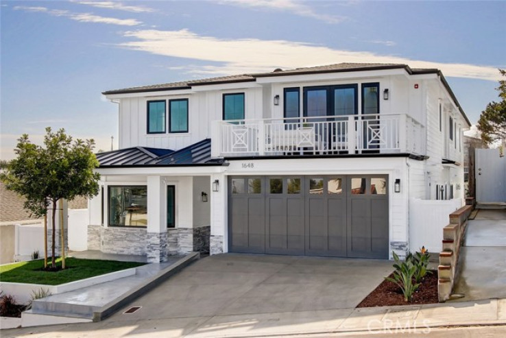 5 Bed Home for Sale in Manhattan Beach, California