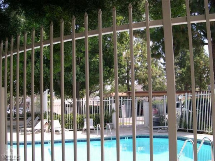 1 Bed Home to Rent in Thousand Oaks, California