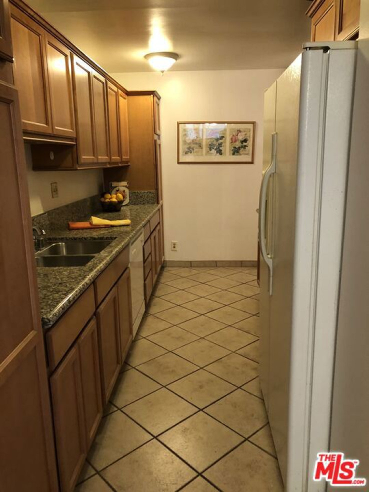 2 Bed Home to Rent in Culver City, California