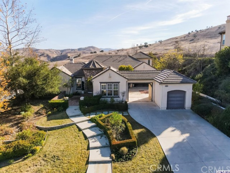 4 Bed Home for Sale in Calabasas, California