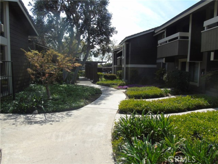 1 Bed Home to Rent in Irvine, California