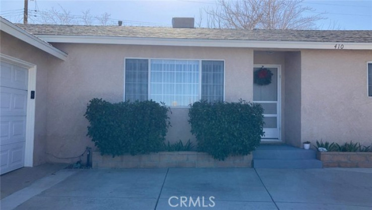 3 Bed Home to Rent in Palmdale, California