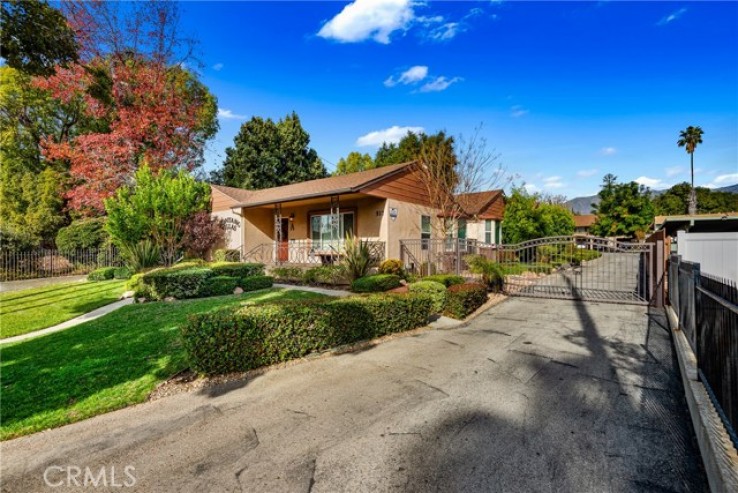  Income Home for Sale in Pasadena, California