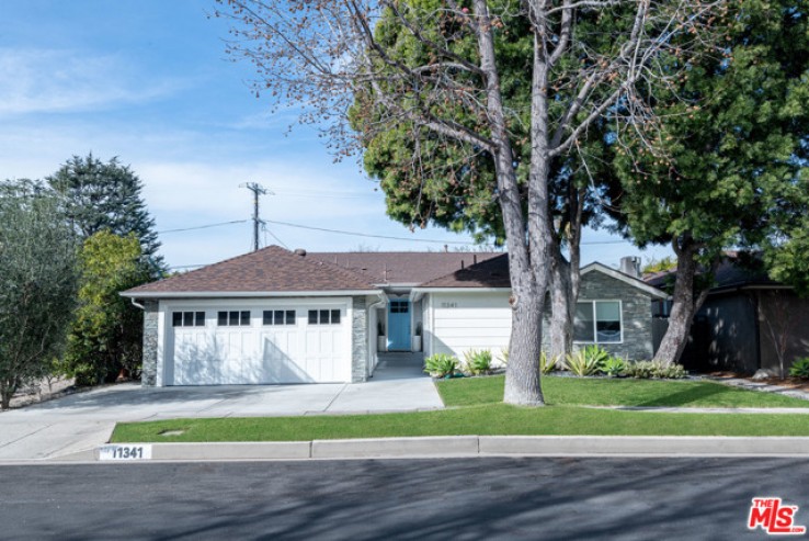 4 Bed Home for Sale in Los Angeles, California