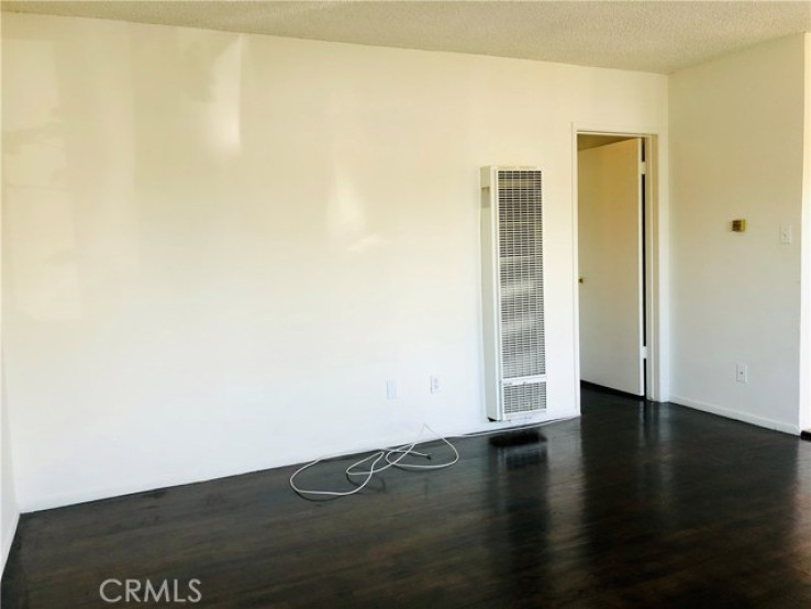 2 Bed Home to Rent in Culver City, California