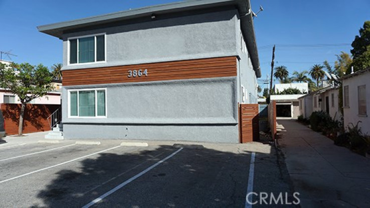 Residential Lease in Palms - Mar Vista