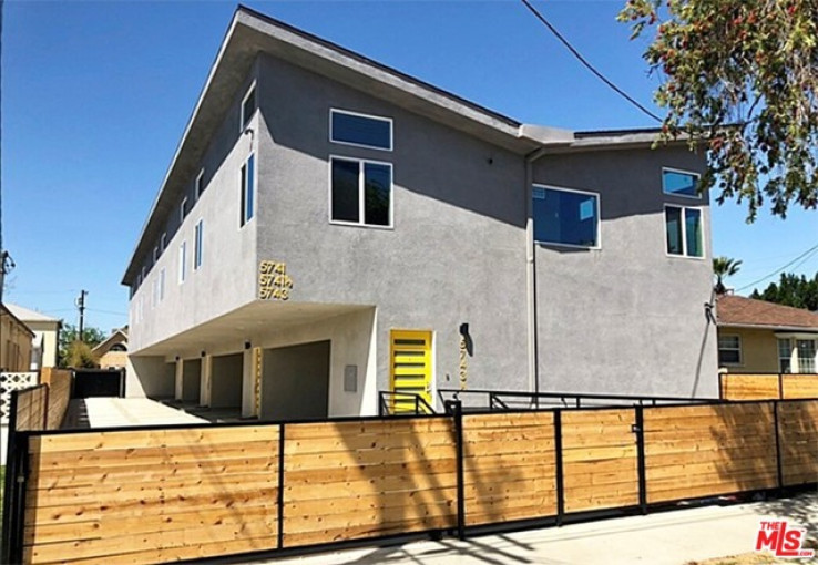 Residential Lease in North Hollywood