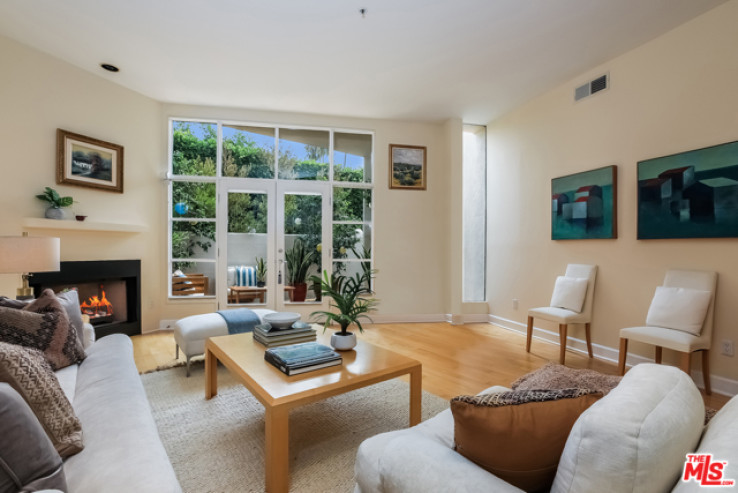 3 Bed Home for Sale in Santa Monica, California