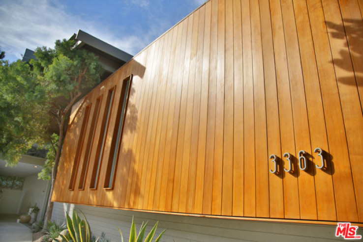 Residential Home in Cheviot Hills/Rancho Park