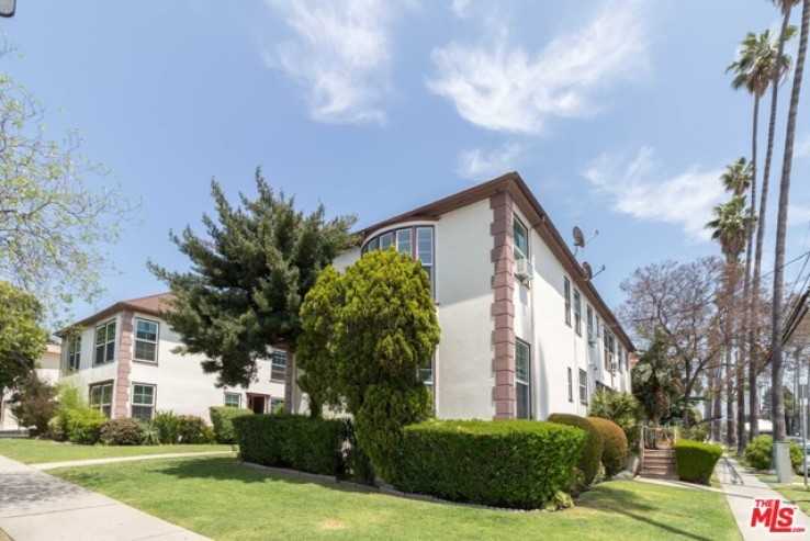 Residential Lease in Los Feliz