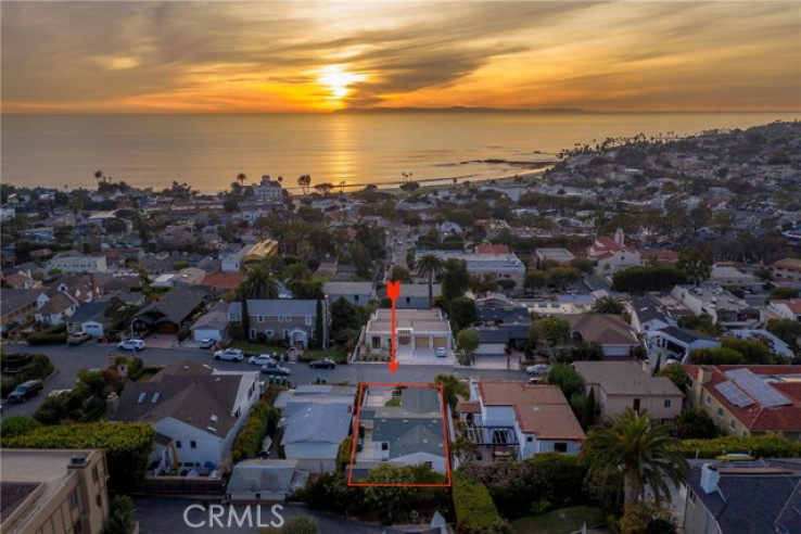 Residential Home in Laguna Village