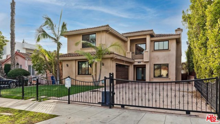 6 Bed Home to Rent in Los Angeles, California