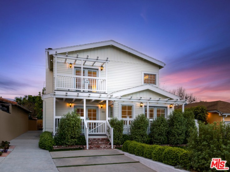 Residential Home in Pacific Palisades