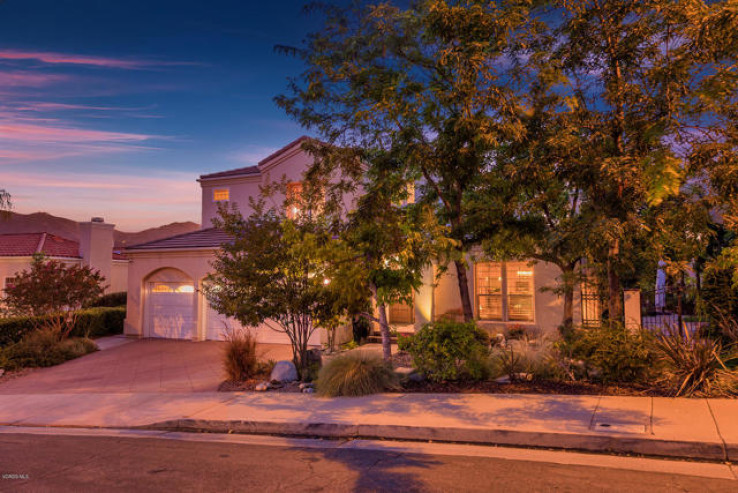 Residential Home in Agoura