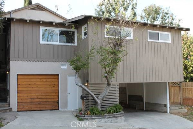 1 Bed Home to Rent in Hollywood Hills, California