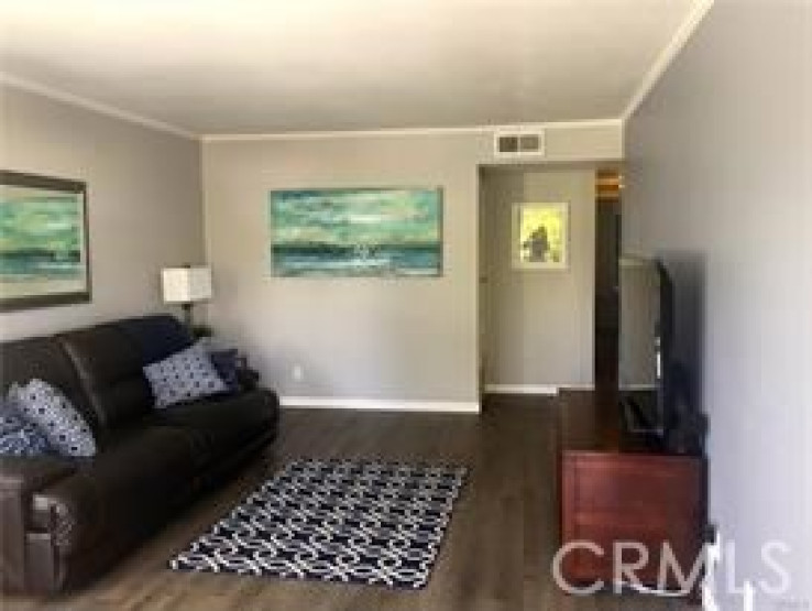 2 Bed Home to Rent in Mission Viejo, California