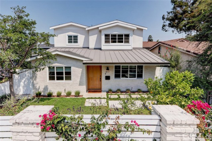 4 Bed Home for Sale in Manhattan Beach, California