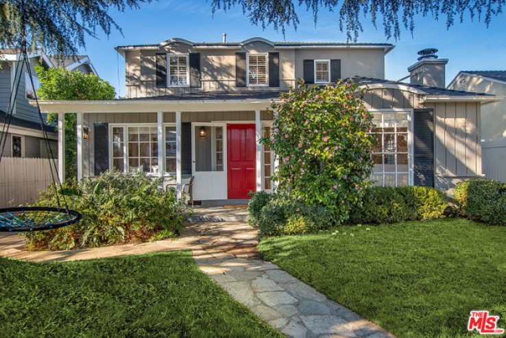 Residential Home in Studio City