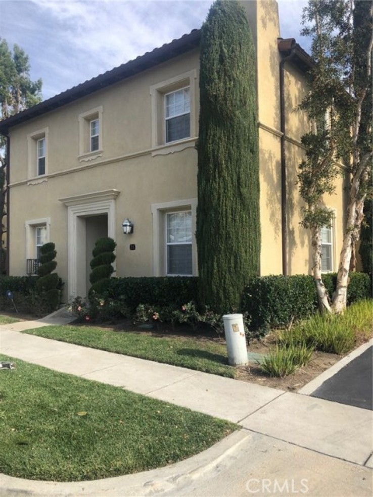 3 Bed Home to Rent in Irvine, California