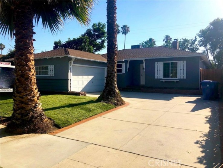 Residential Lease in Lake Balboa