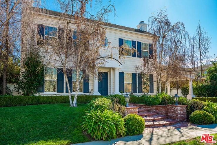 Residential Home in Calabasas