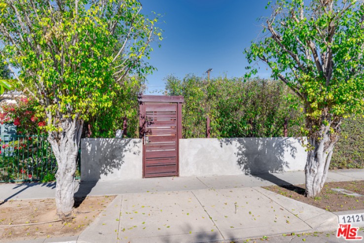 Residential Lease in Culver City