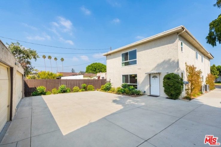 Residential Lease in Culver City