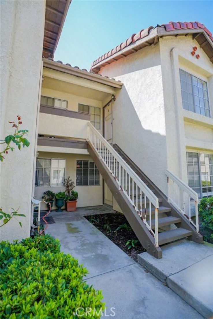 2 Bed Home to Rent in Mission Viejo, California