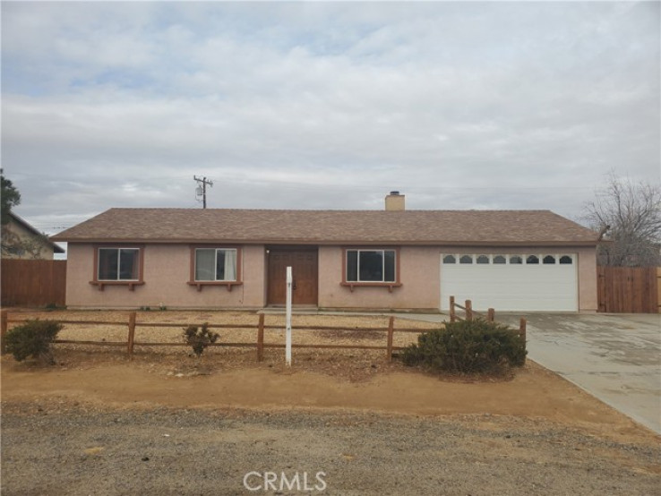 3 Bed Home to Rent in California City, California